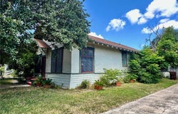 518 E Kenedy Avenue, Kingsville, TX 78363