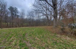226 Keeton Lane, Oneida, TN 37841