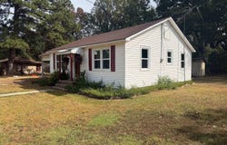 1901 Pinecrest Ave, hope, AR 71801