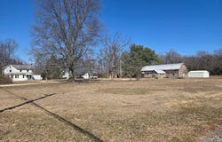 384 PINE TAVERN ROAD, ELMER, NJ 08318