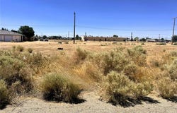 8414 Columbine Avenue, California City, CA 93505