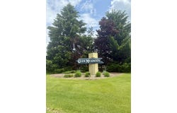 Glen Meadows Drive unit: 4, Gaylord, MI 49735