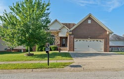 1632 Overlook Cir, Shelbyville, KY 40065