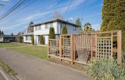 389 MAXWELL Rd, Eugene, OR 97404