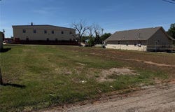 215 N Market Street, Cordell, OK 73632