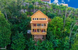1854 Billard Way, Sevierville, TN 37876