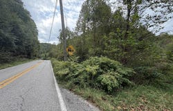 5501 Ridgeview Nellis Road, Ridgeview, WV 25169