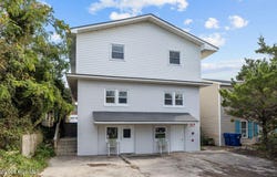217 W Atlantic Boulevard, Atlantic Beach, NC 28512