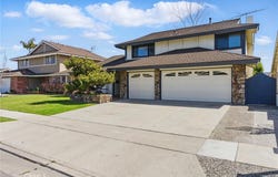 17192 Saint Andrews Lane, Huntington Beach, CA 92649