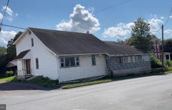 925 REAGAN STREET, SUNBURY, PA 17801
