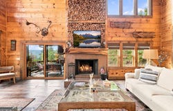 476 Deer Crest Road, Blue Ridge, GA 30513