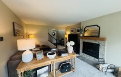 969 Armour Rd, Oconomowoc, WI 53066
