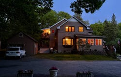 14 Broadway Avenue, Gorham, NH 03581