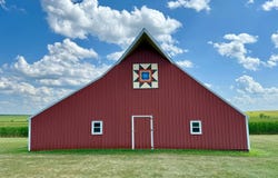 1091  Big Bear Road, Barnes, KS 66933