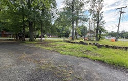 18299 CABIN, TRIANGLE, VA 22172