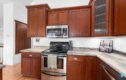 103 W Maple St, Harrisburg, SD 57032