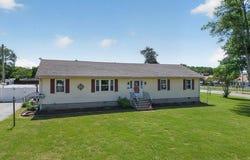 22690 LEE MONT RD, PARKSLEY, VA 23421