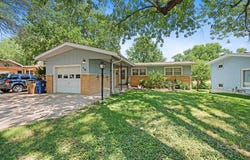 534 S Derby Ave, Derby, KS 67037