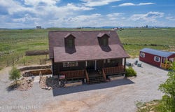 8 S KICKING BIRD Road, Pinedale, WY 82941