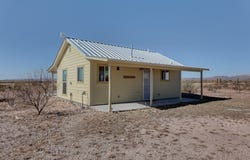 207 S Lee St, Marathon, TX 79842