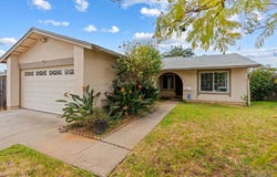 1261 Sorrento Pl, Escondido, CA 92027