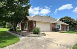 111 Partagas Drive, Weatherford, TX 76085