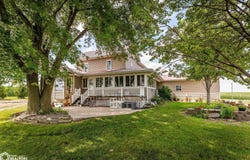 2054 350Th Avenue, Brooklyn, IA 52211