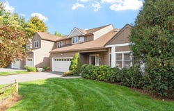 1102C Ridgefield Cir, Clinton, MA 01510
