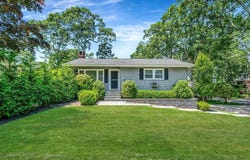 3 Crestview Drive, Remsenburg, NY 11960