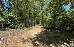 01 Riverside Benleo Road, Bowling Green, KY 42101