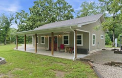 1323 E Highway Pp, Bolivar, MO 65613