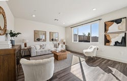 5389 Santini Ln, Tracy, CA 95377