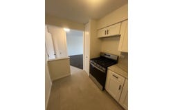 8541 Lotus Avenue, Skokie, IL 60077