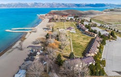 2176 S BEAR, Garden City, UT 84028