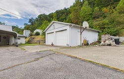 162 KY RT 993, Nippa, KY 41240