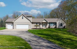 4711 Pardee Road, Webberville, MI 48892