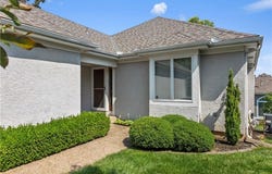 5037 W 120 Terrace, Overland Park, KS 66209