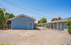 120 Kees St, Lebanon, OR 97355