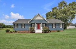 332 South End RD, Knotts Island, NC 27950