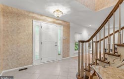 812 GREEN RIDGE CIRCLE, LANGHORNE, PA 19047