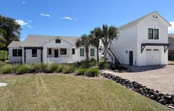 214 Ave C, Apalachicola, FL 32320
