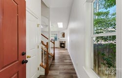 3203 S Capistrano Ave, Boise, ID 83705