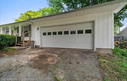 1613 Parkvale Avenue, East Lansing, MI 48823