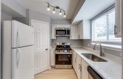 2005 Glen Allen ST, Austin, TX 78704