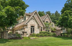 13600 ERIN Drive, Homer Glen, IL 60491