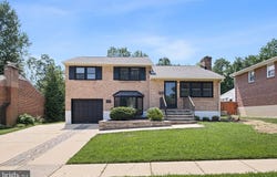 912 PROVIDENCE AVENUE, CLAYMONT, DE 19703