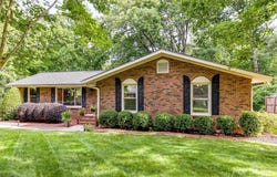 13617 Lake Bluff Drive, Matthews, NC 28105