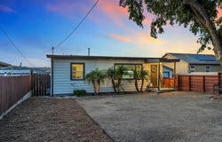 8628 Prospect Ave, Santee, CA 92071