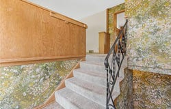 6808 Hillside Lane, Edina, MN 55439