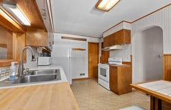 615 DORR AVE, Rhinelander, WI 54501